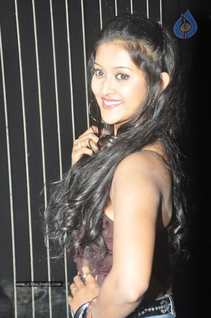 Kannukkul Tamil Movie Shooting Spot - 4 / 71 photos