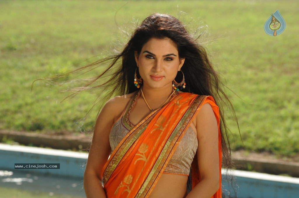 Kavya Singh Hot Photos - 23 / 57 photos