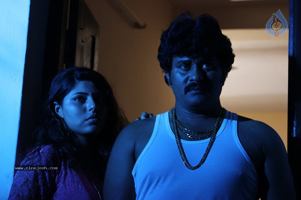 Kiliyanthattu Thoothukudi 2 Tamil Movie Spicy Stills - 36 / 58 photos