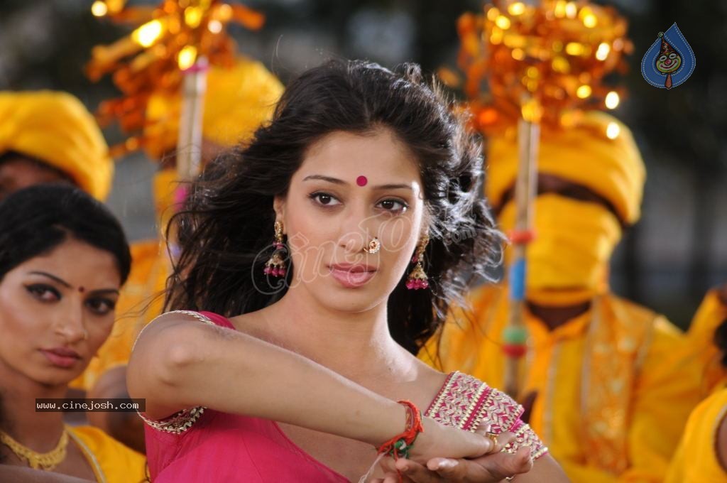 Lakshmi Rai Spicy Stills - 4 / 90 photos