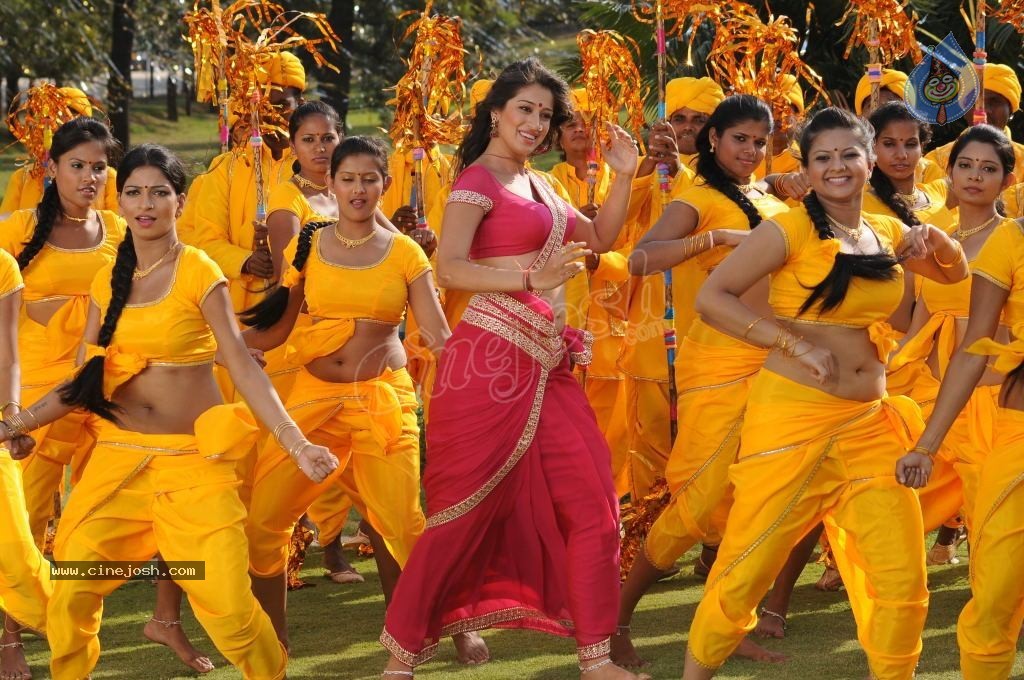 Lakshmi Rai Spicy Stills - 10 / 90 photos