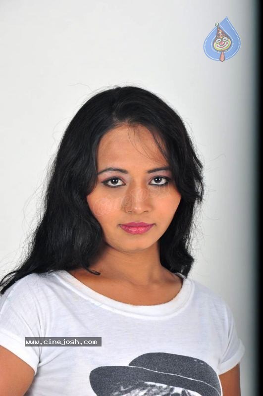 Lakshmi Spicy Stills - 51 / 99 photos