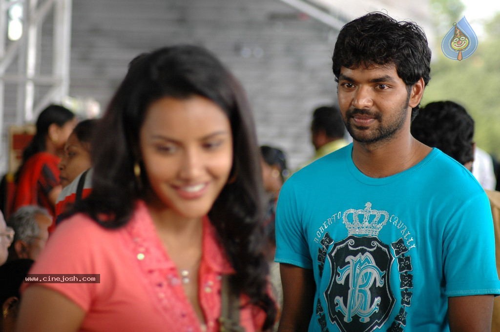 Live Movie Hot Stills - 116 / 132 photos