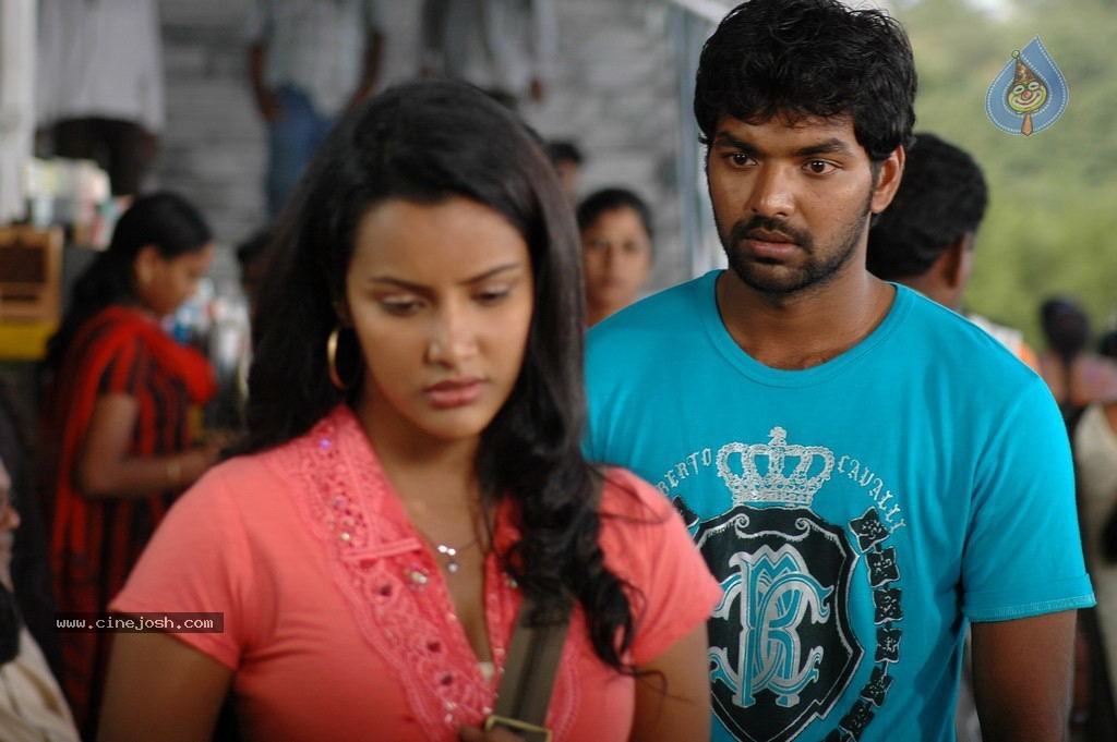 Live Movie Hot Stills - 120 / 132 photos