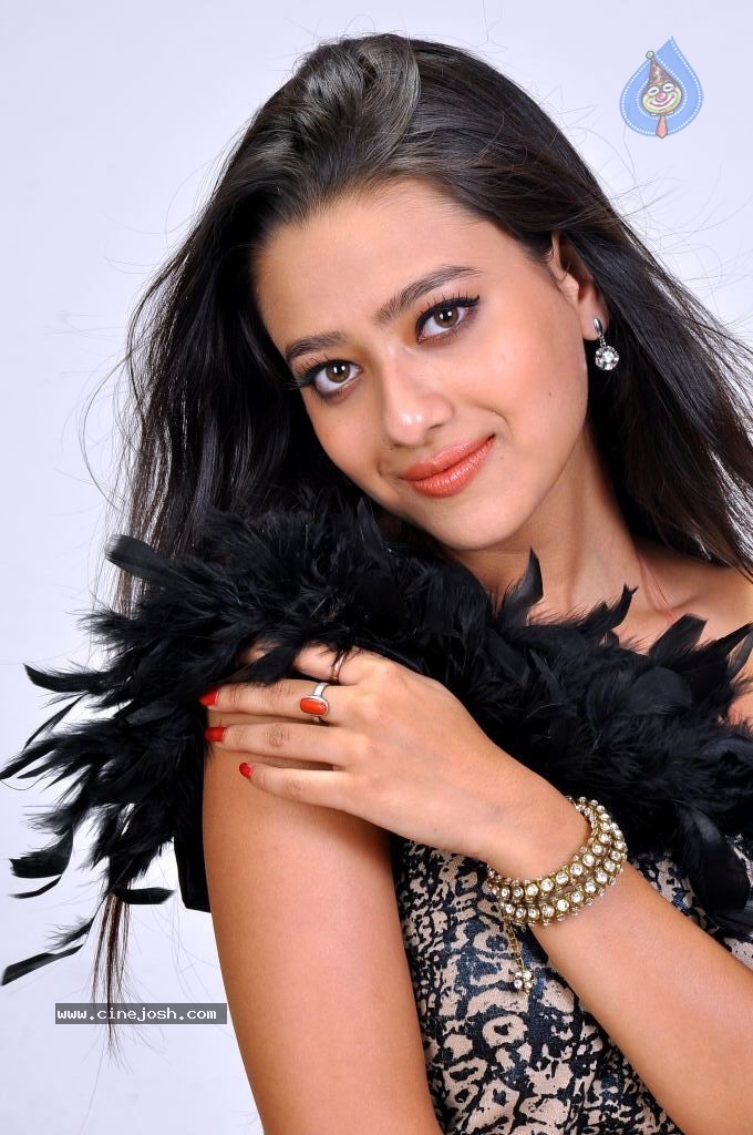 Madalasa Sharma Hot Stills - 49 / 96 photos