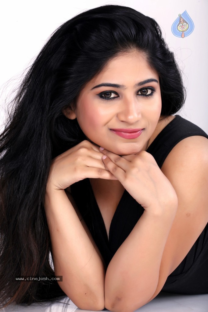 Madhulagna Das Hot Photos - 5 / 47 photos
