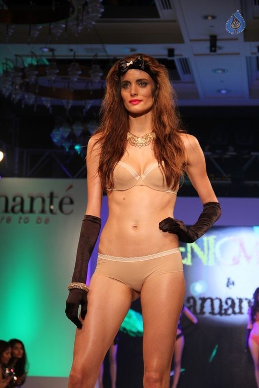 Madhur Bhandarkar Calendar Girls Fashion Show Photos - 74 / 83 photos