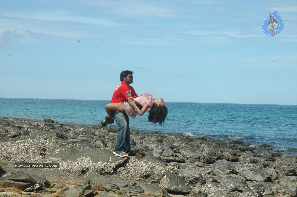 Mango Movie Hot Stills - 8 / 62 photos