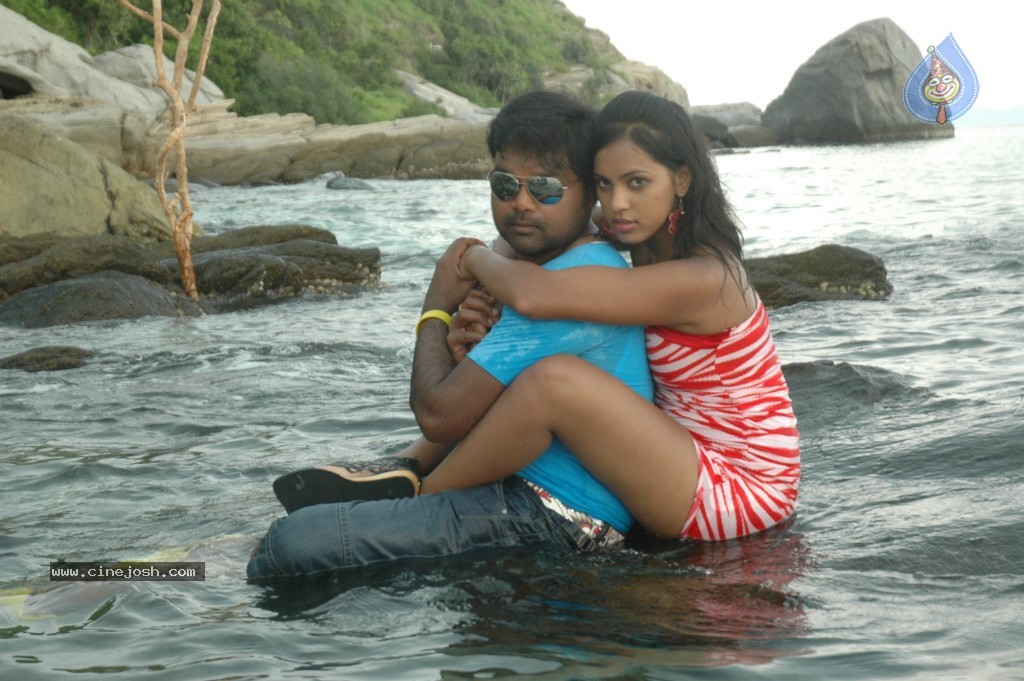 Mango Movie Hot Stills - 9 / 62 photos