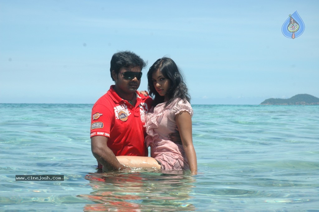 Mango Movie Hot Stills - 52 / 62 photos