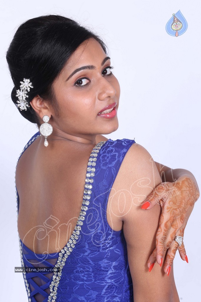 Mithraw Hot Stills - 20 / 88 photos