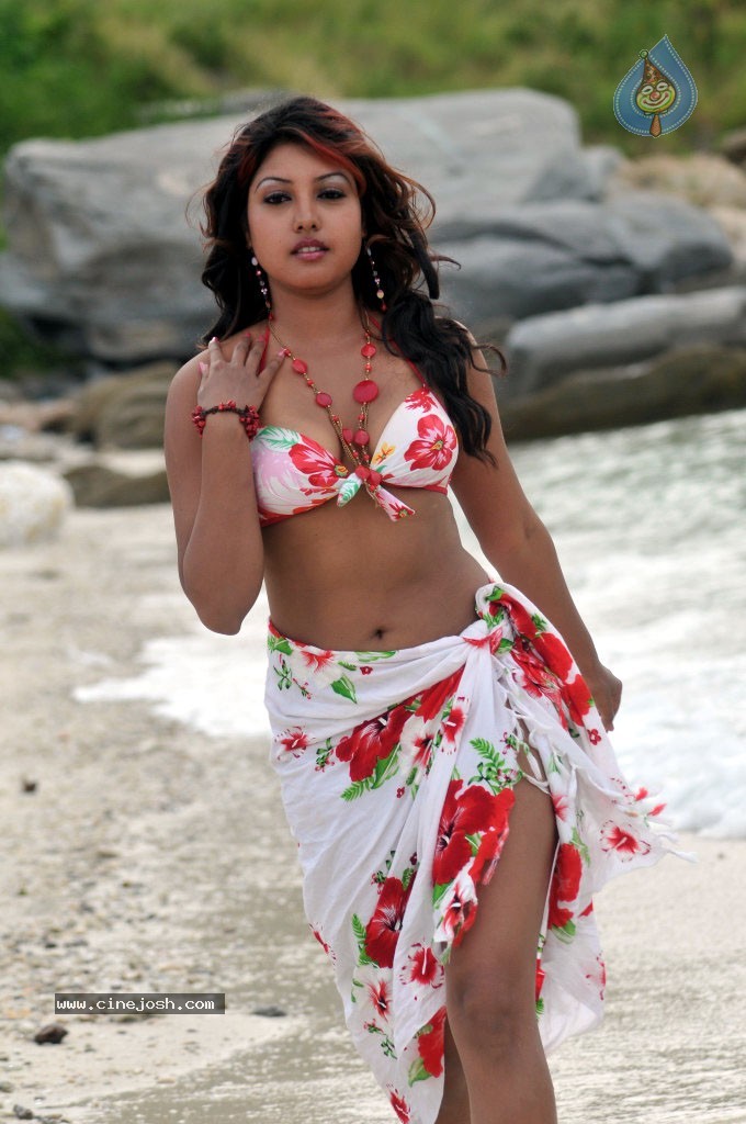 Komal Jha New Spicy Stills - 40 / 57 photos