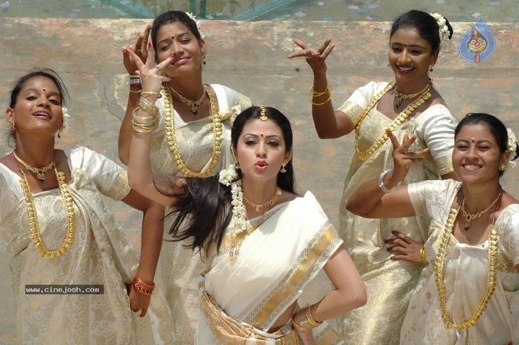 Mythri Movie Hot Stills - 63 / 105 photos