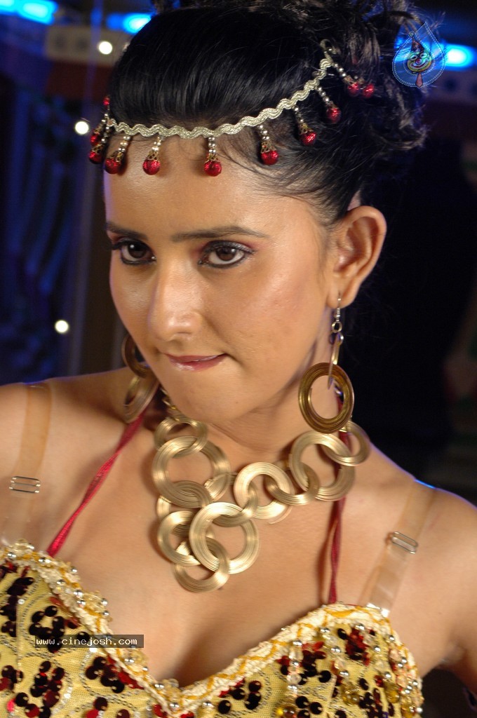 Mythri Movie Item Song Stills - 94 / 108 photos