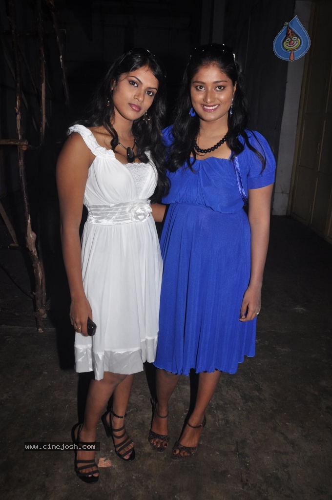 Naangam Thamizhan Tamil Movie Hot Stills - 43 / 63 photos