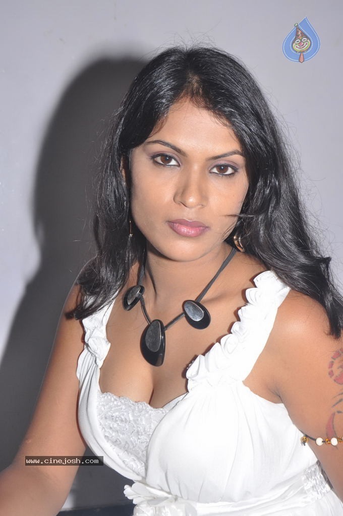Naangam Thamizhan Tamil Movie Hot Stills - 49 / 63 photos