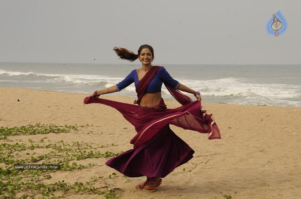Naanthanda Tamil Movie Spicy Stills - 4 / 35 photos