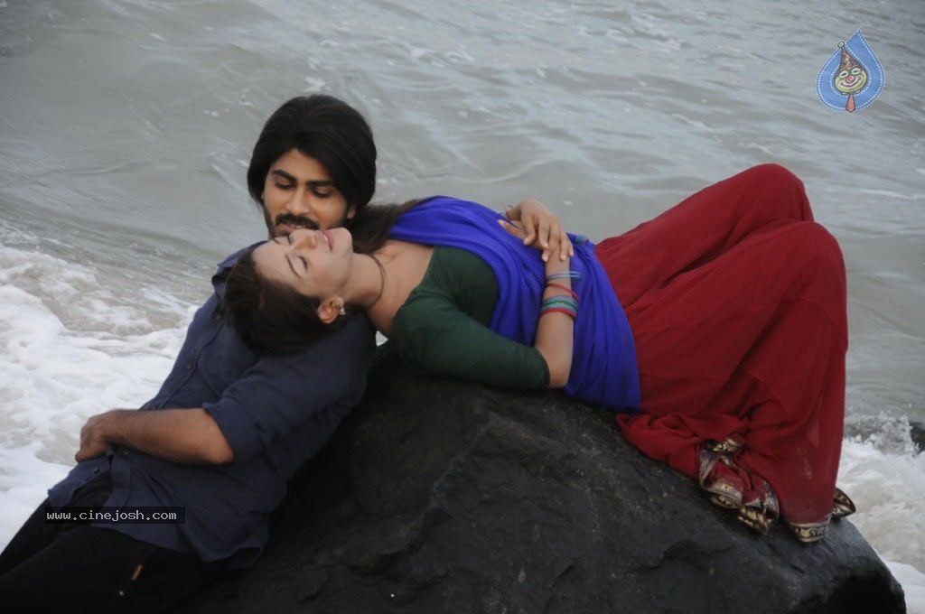 Naanthanda Tamil Movie Spicy Stills - 9 / 35 photos