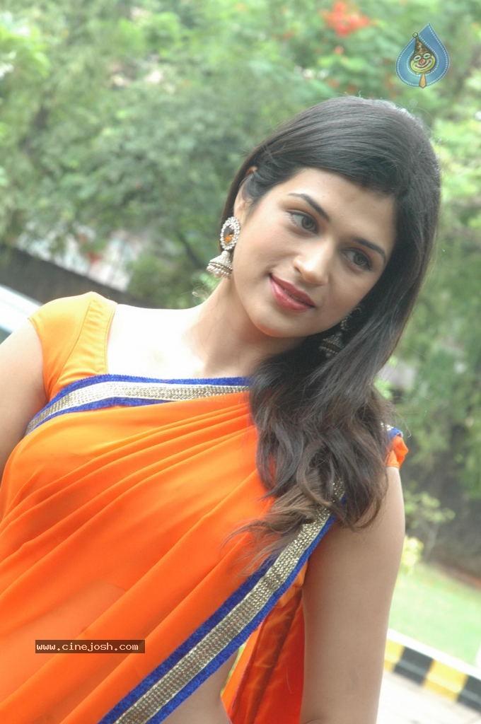 Nankam Pirai Tamil Movie Hot Stills - 8 / 86 photos