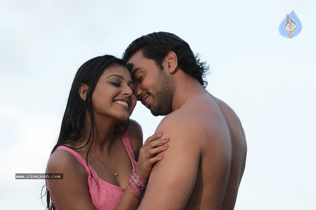 Nankam Pirai Tamil Movie Hot Stills - 17 / 86 photos