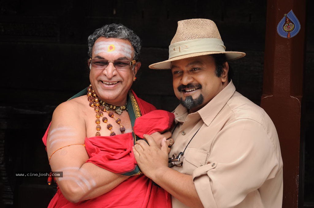 Nankam Pirai Tamil Movie Hot Stills - 52 / 86 photos
