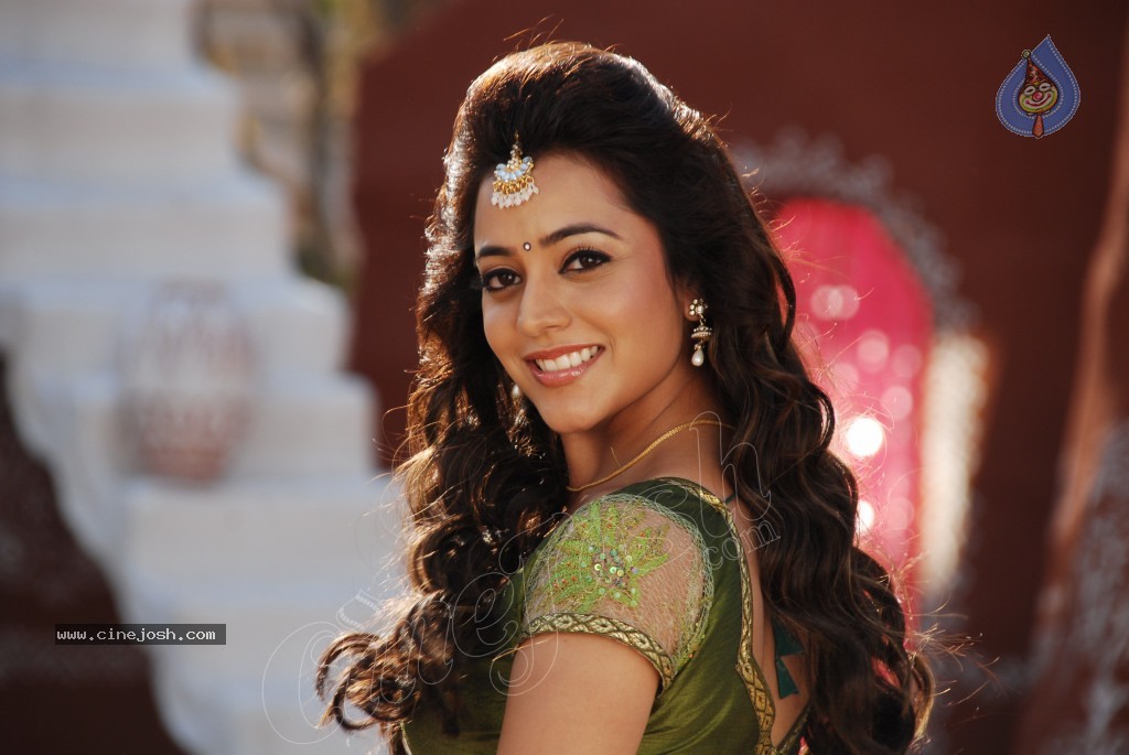 Nisha Agarwal Spicy Pics - 106 / 120 photos