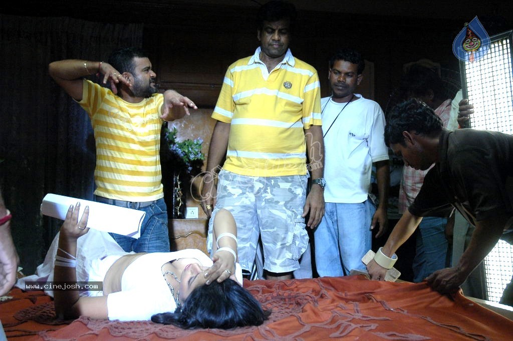 Nishabda Viplavam Movie Spicy Stills - 5 / 141 photos