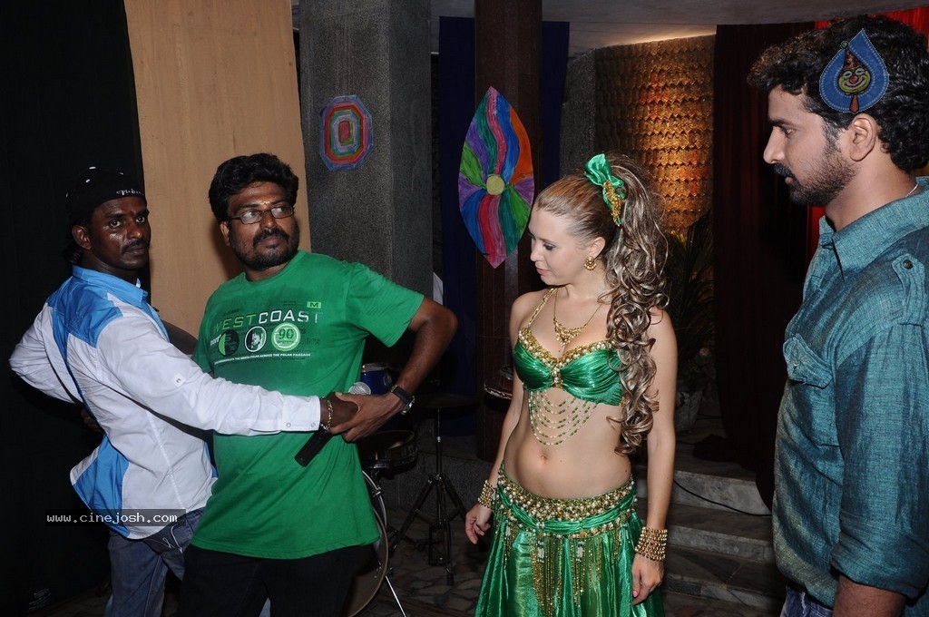 Olichithiram Tamil Movie Shooting Spot - 15 / 54 photos