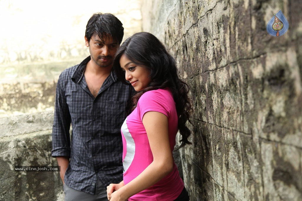 Paagan Tamil Movie Hot Stills - 2 / 61 photos