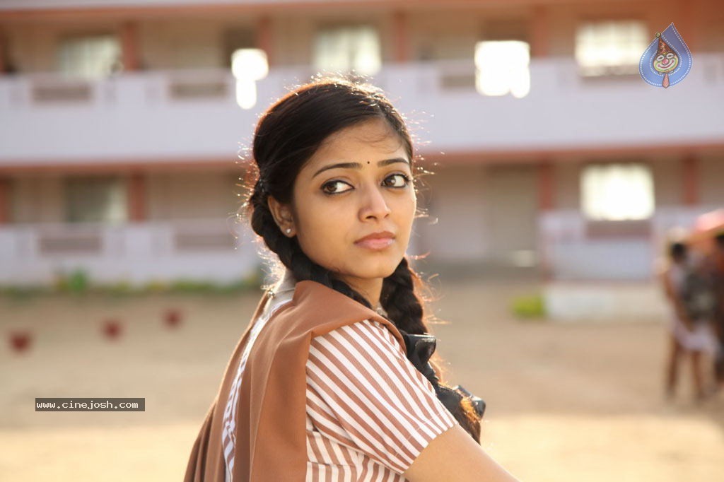 Paagan Tamil Movie Hot Stills - 61 / 61 photos