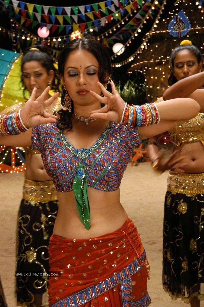Pooja Bose Spicy Stills - 41 / 74 photos