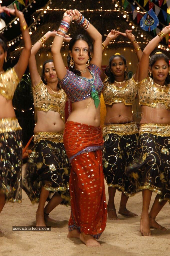 Pooja Bose Spicy Stills - 53 / 74 photos