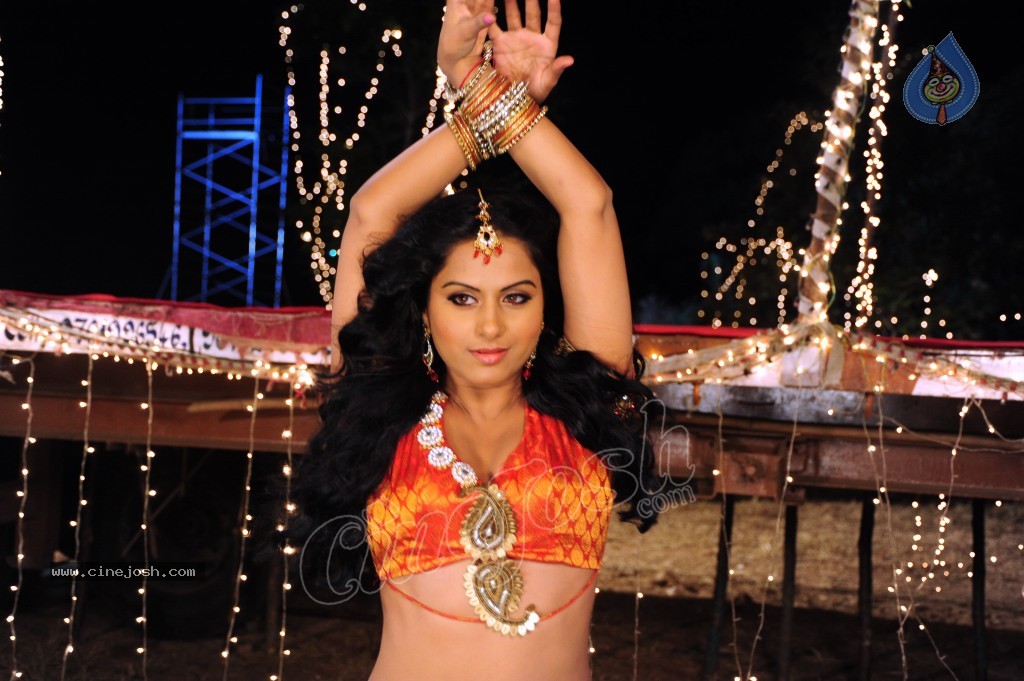 Rachana Mourya Hot Stills - 47 / 76 photos
