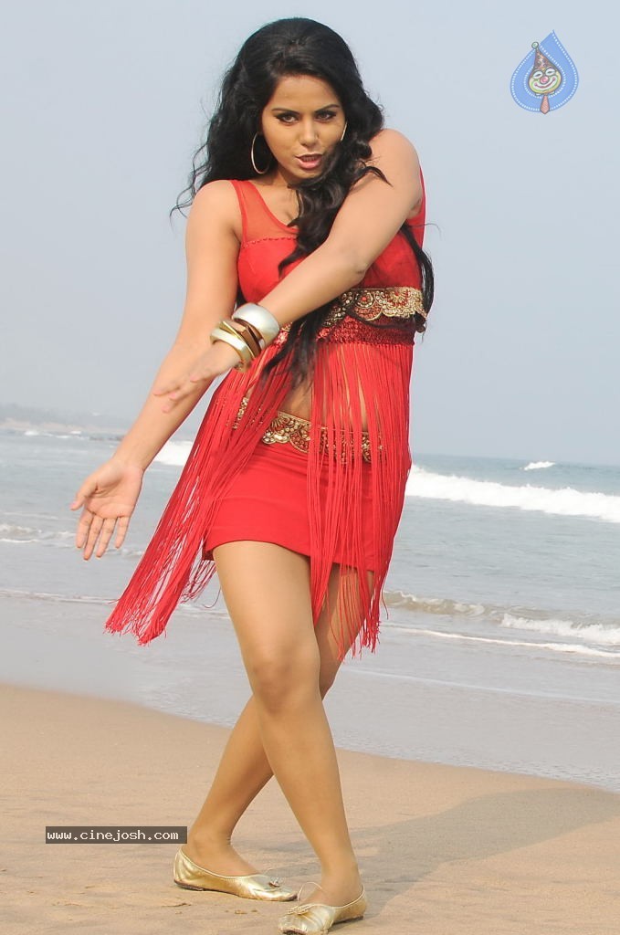 Rachana Mourya Spicy Pics - 66 / 88 photos