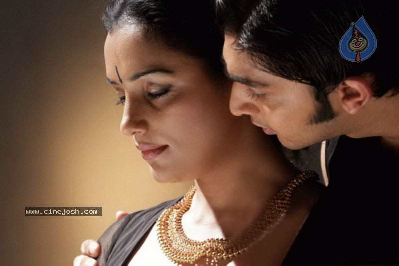 Rathinirvedam Tamil Movie Spicy Stills - 26 / 44 photos