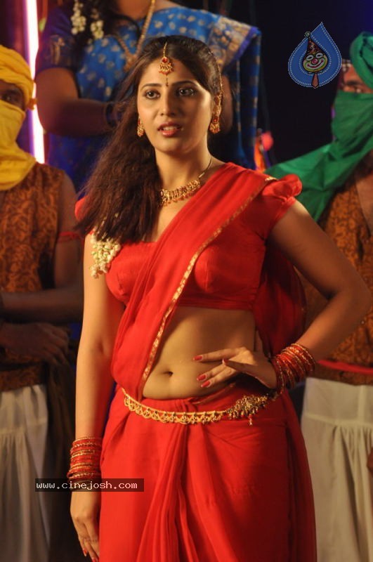 Reshmi Spicy Stills - 91 / 118 photos