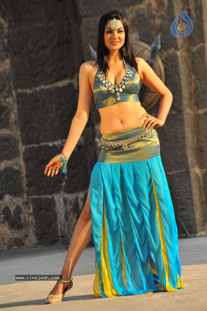 Sakshi Choudary New Hot Stills - 13 / 208 photos