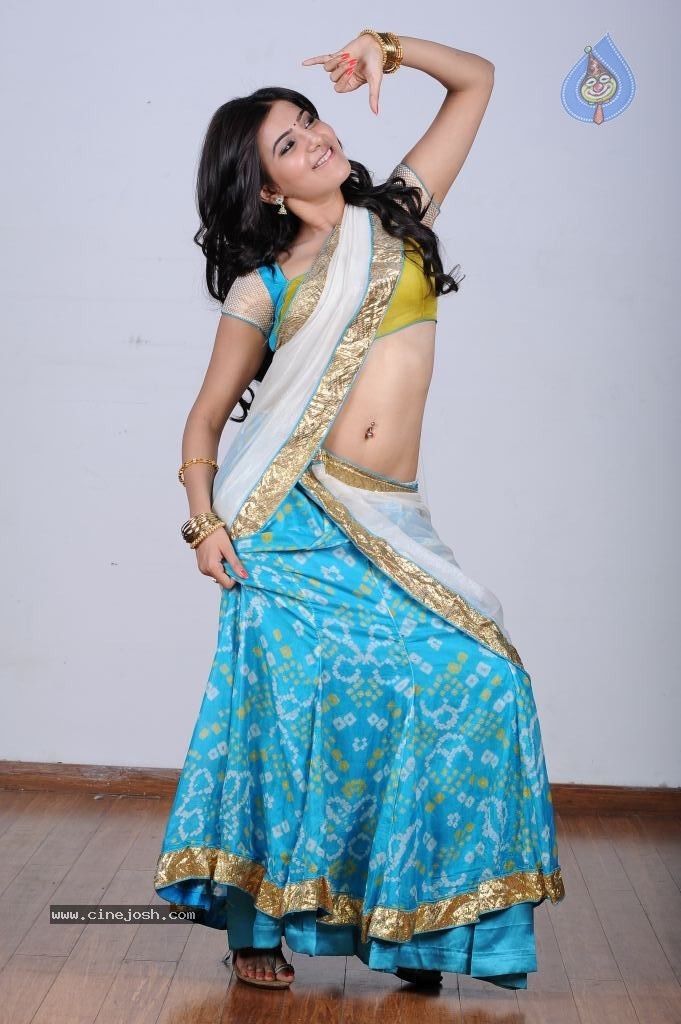 Samantha Latest Hot Photos - 62 / 121 photos