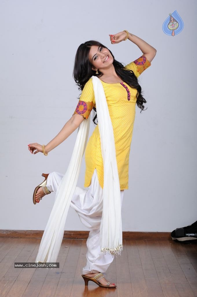 Samantha Latest Hot Photos - 73 / 121 photos