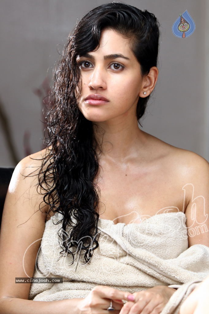 anjali lavania