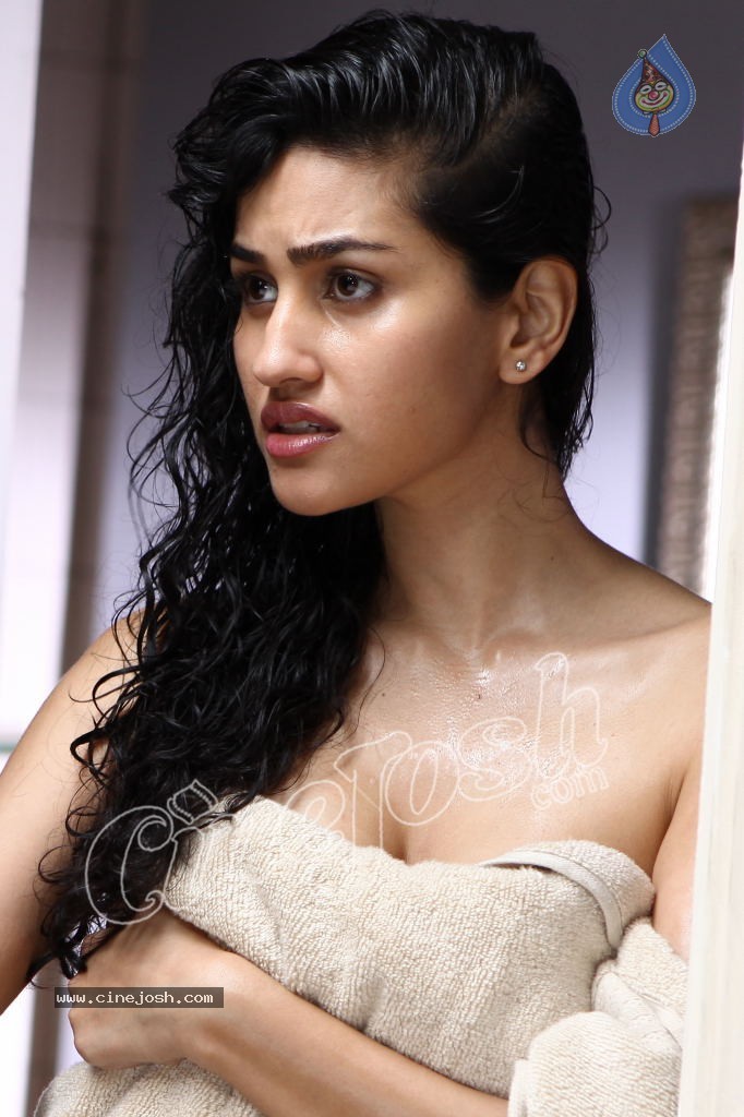 anjali lavania