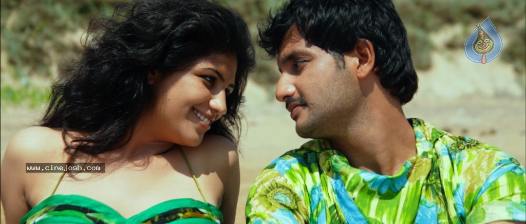 Sasesham Movie Spicy Stills - 10 / 17 photos