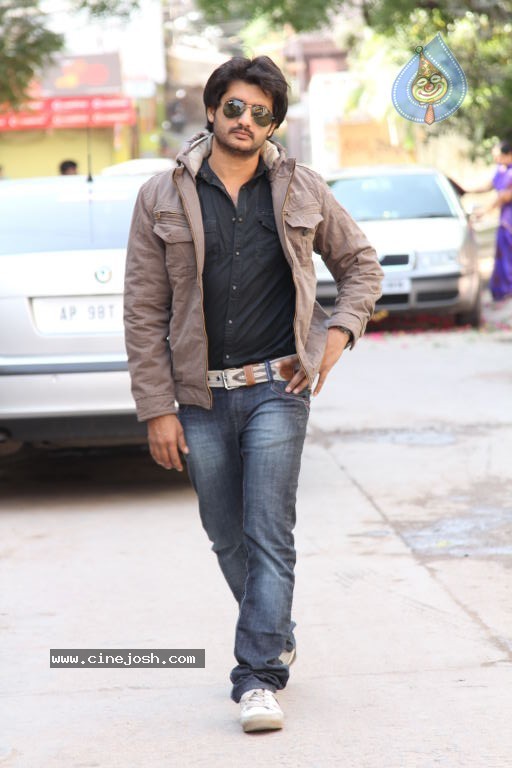 Sasesham Movie Spicy Stills - 10 / 79 photos