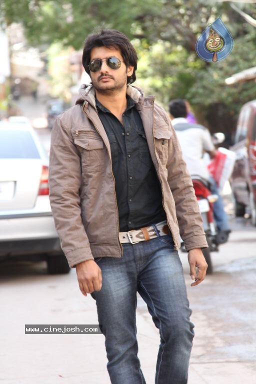 Sasesham Movie Spicy Stills - 38 / 79 photos