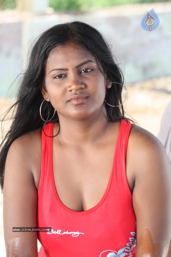 Scam Movie Hot Stills - 27 / 62 photos