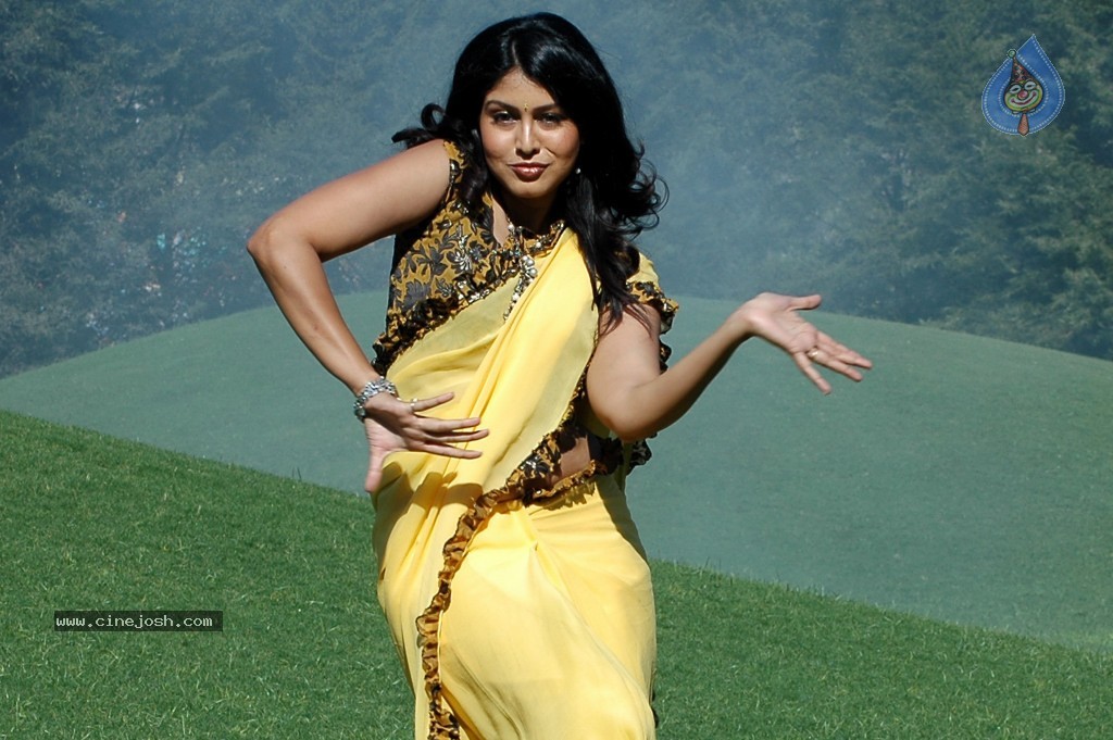 Sheryl Pinto Hot Stills - 10 / 63 photos