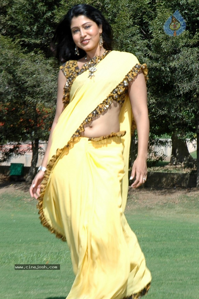 Sheryl Pinto Hot Stills - 15 / 63 photos