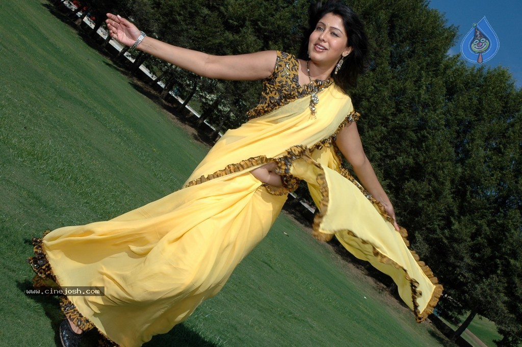 Sheryl Pinto Hot Stills - 61 / 63 photos