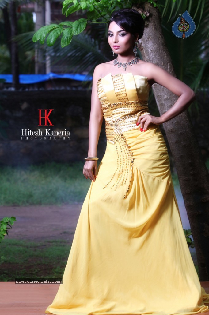Shilpi Shukla Hot Photo Shoot - 31 / 31 photos