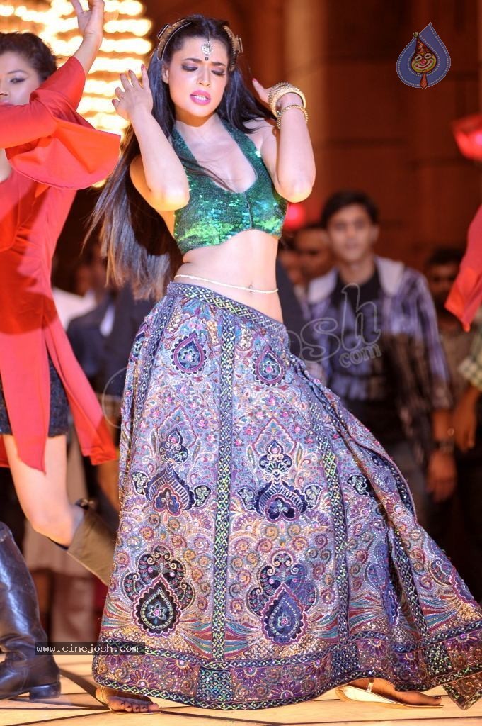 Shweta Bhardwaj Item Song Photos - 66 / 72 photos